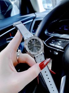 dong-ho-deo-tay-nu-dep