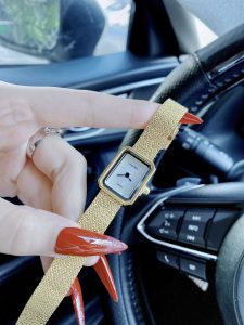 dong-ho-deo-tay-nu-dep