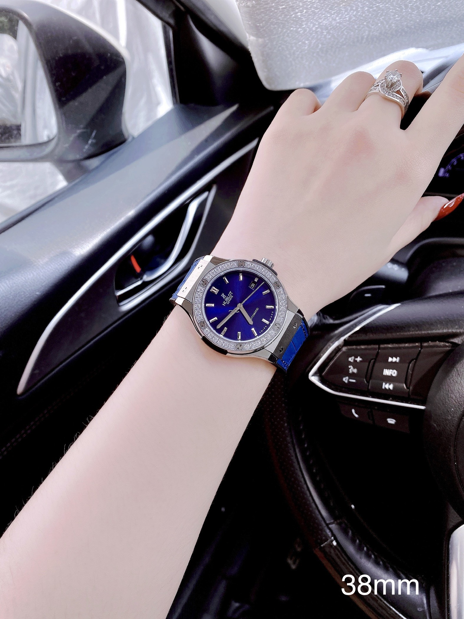 387d021faa5ef054c5c5e70f0cae6d08